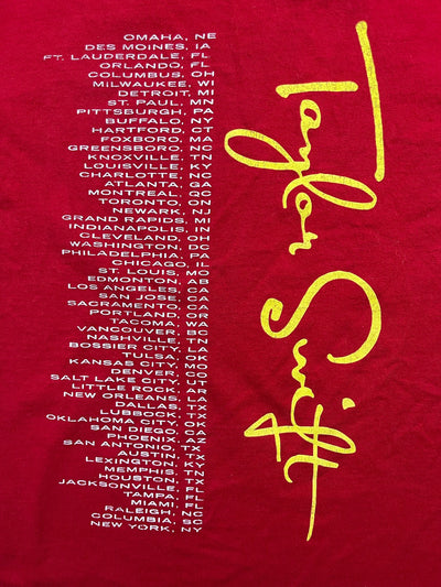 Taylor Swift 2011 Concert Tee Youth Medium