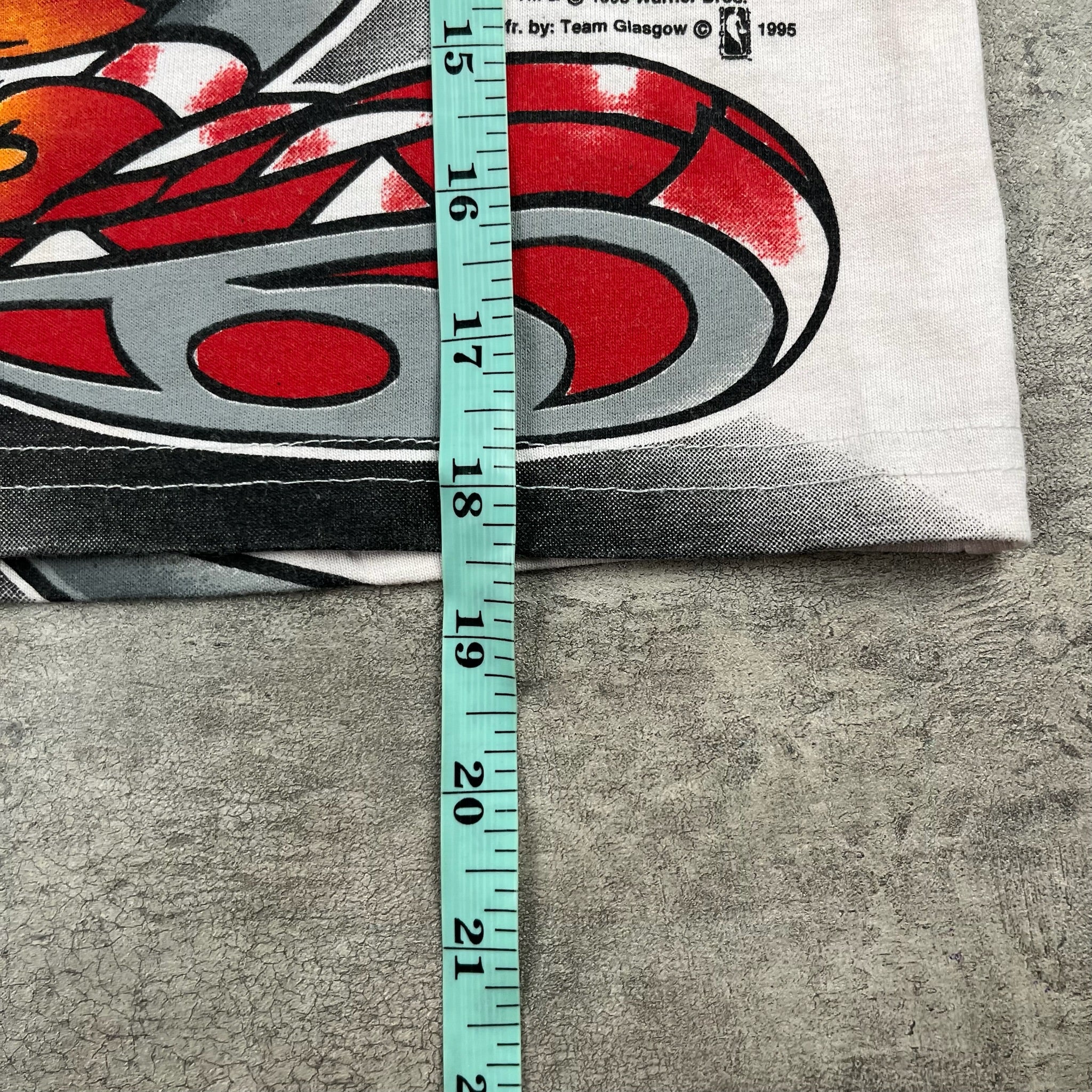 Vintage Chicago Bulls Bugs Bunny 5T