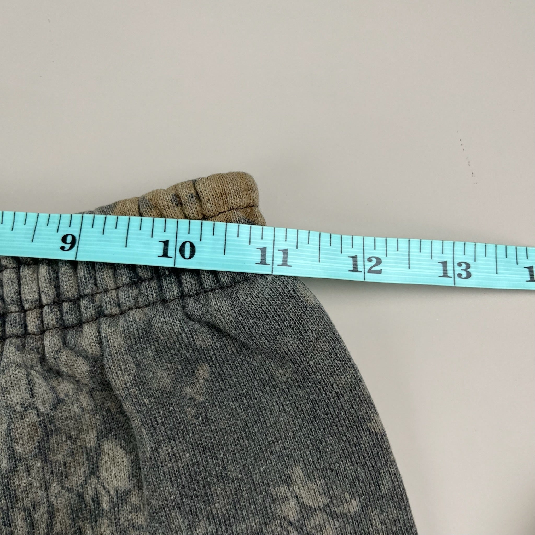 Vintage Liberty Camo Sweat Pants Youth Large