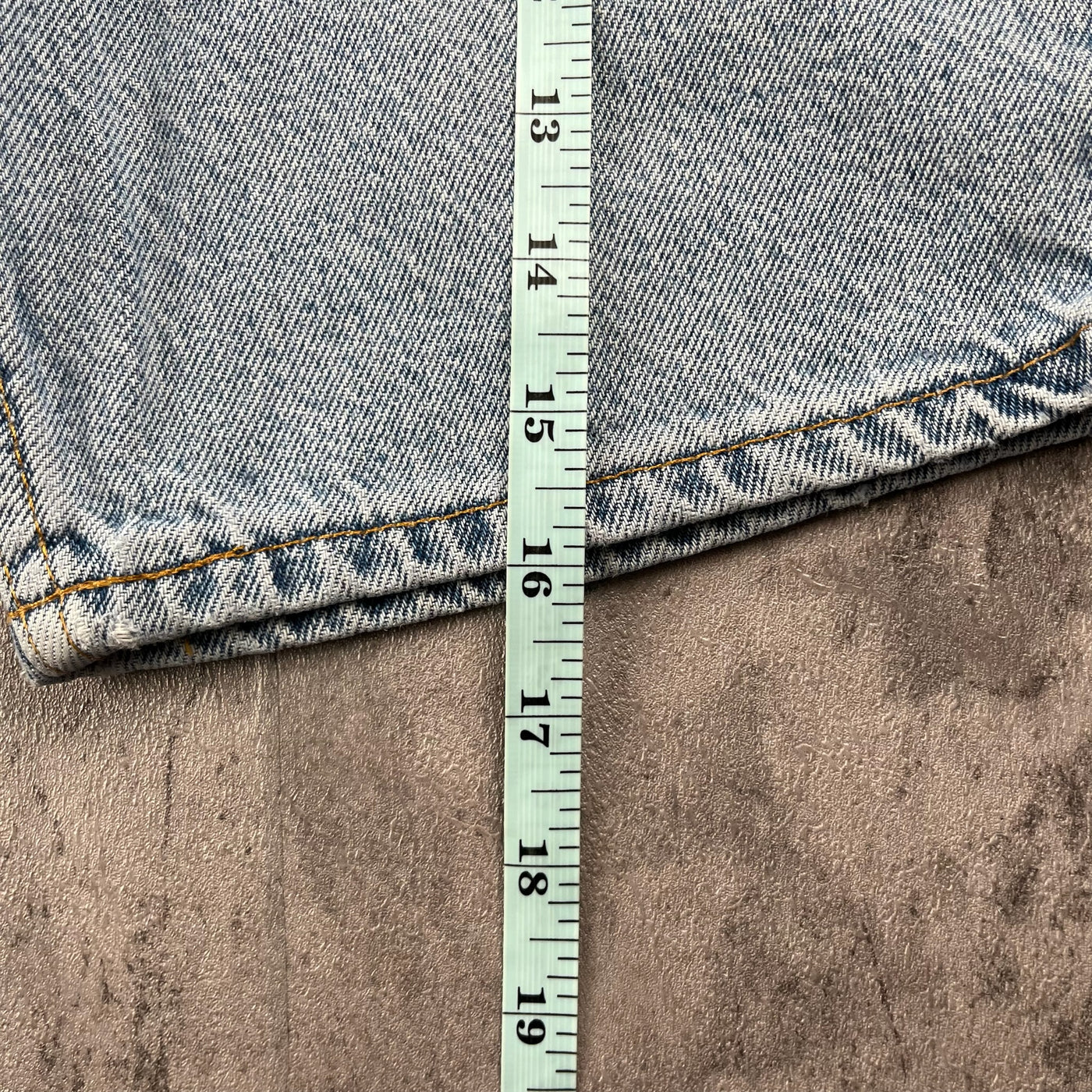 Vintage Orange Tab Levi’s Short 6T