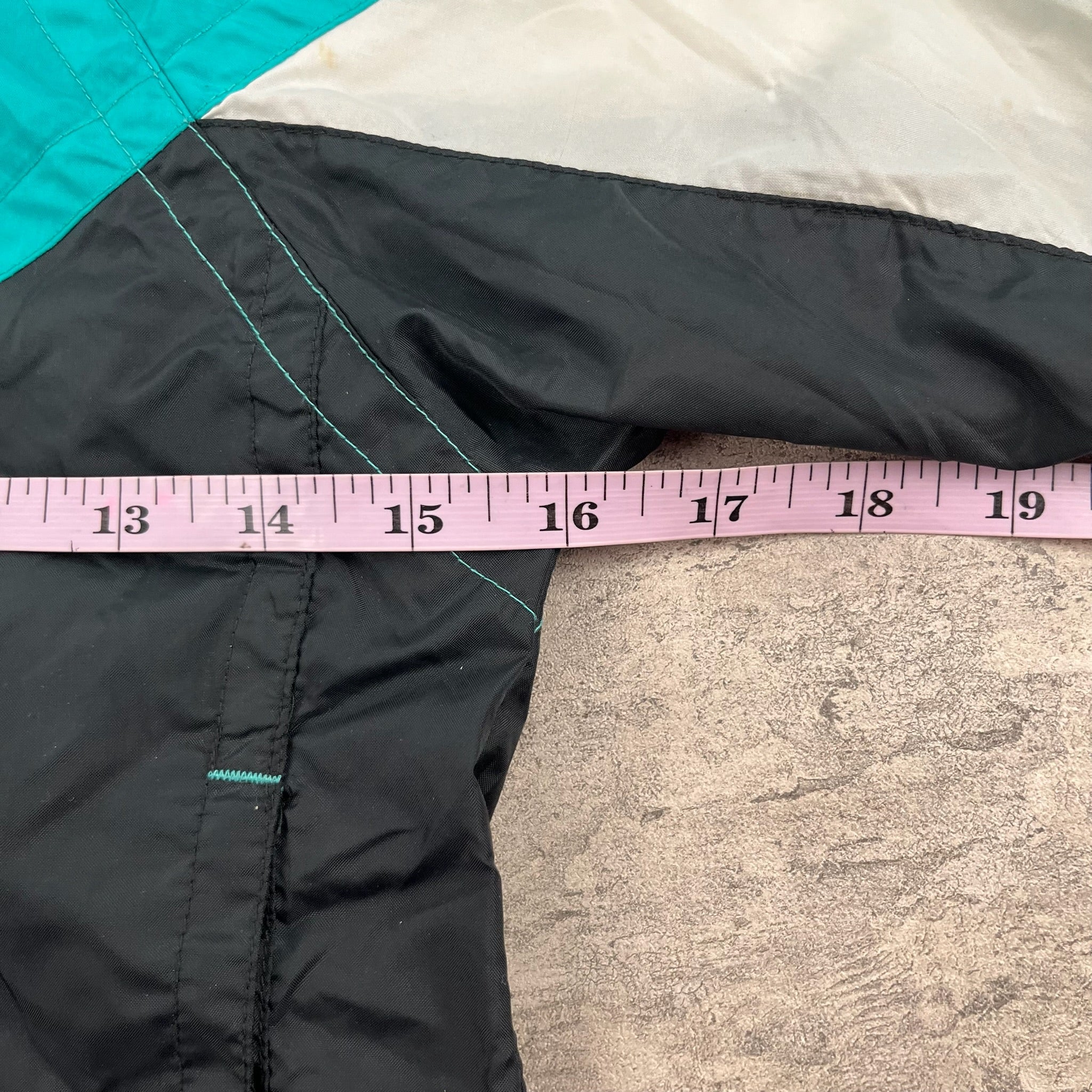 Vintage 90's Nike Windbreaker 4T