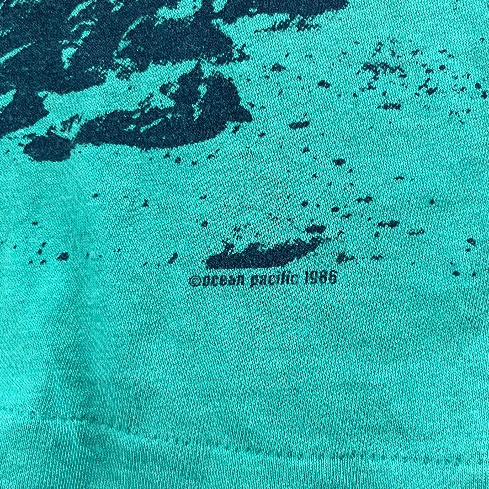 Vintage ‘86 AOP Ocean Pacific 4T
