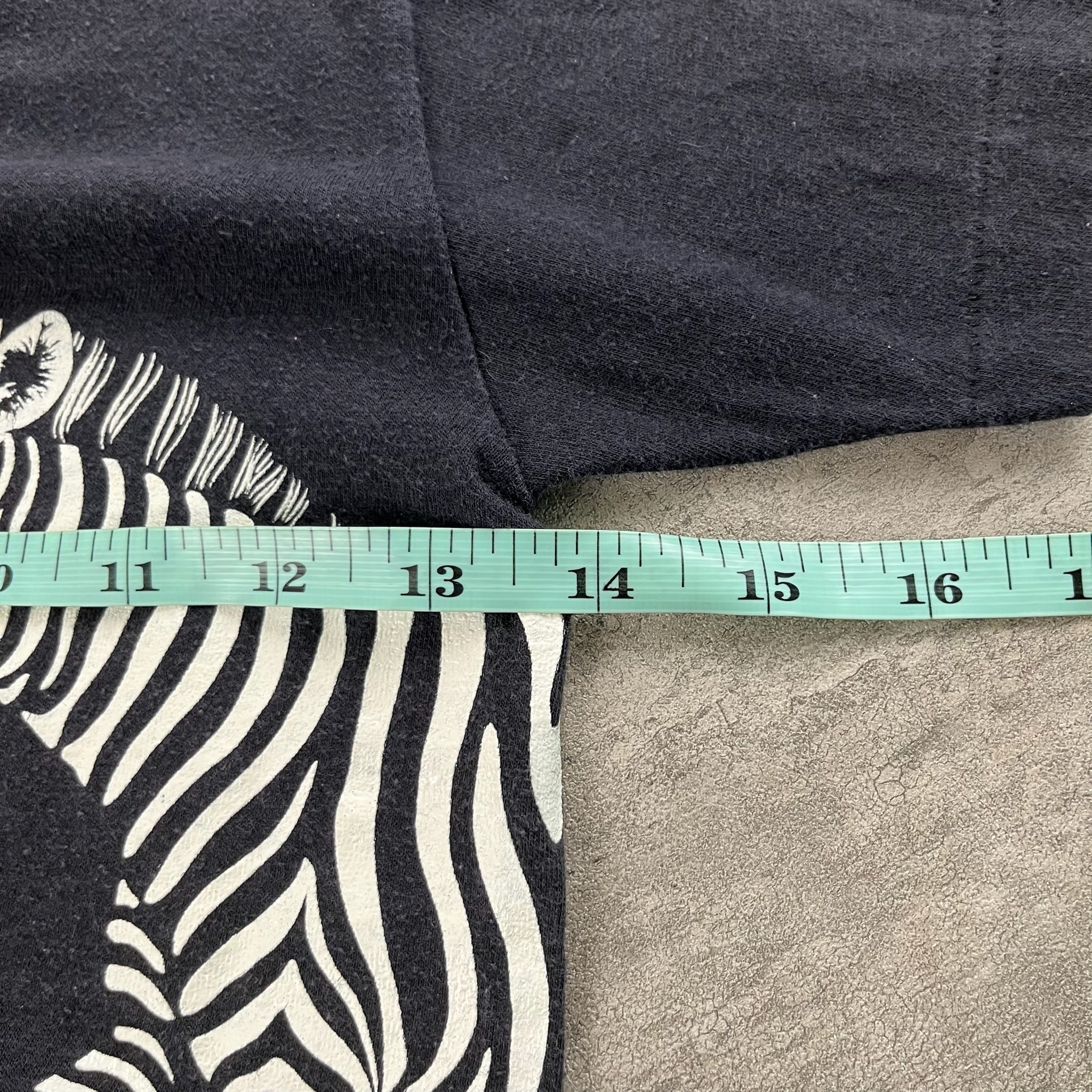Vintage Zebra T-Shirt 5/6T