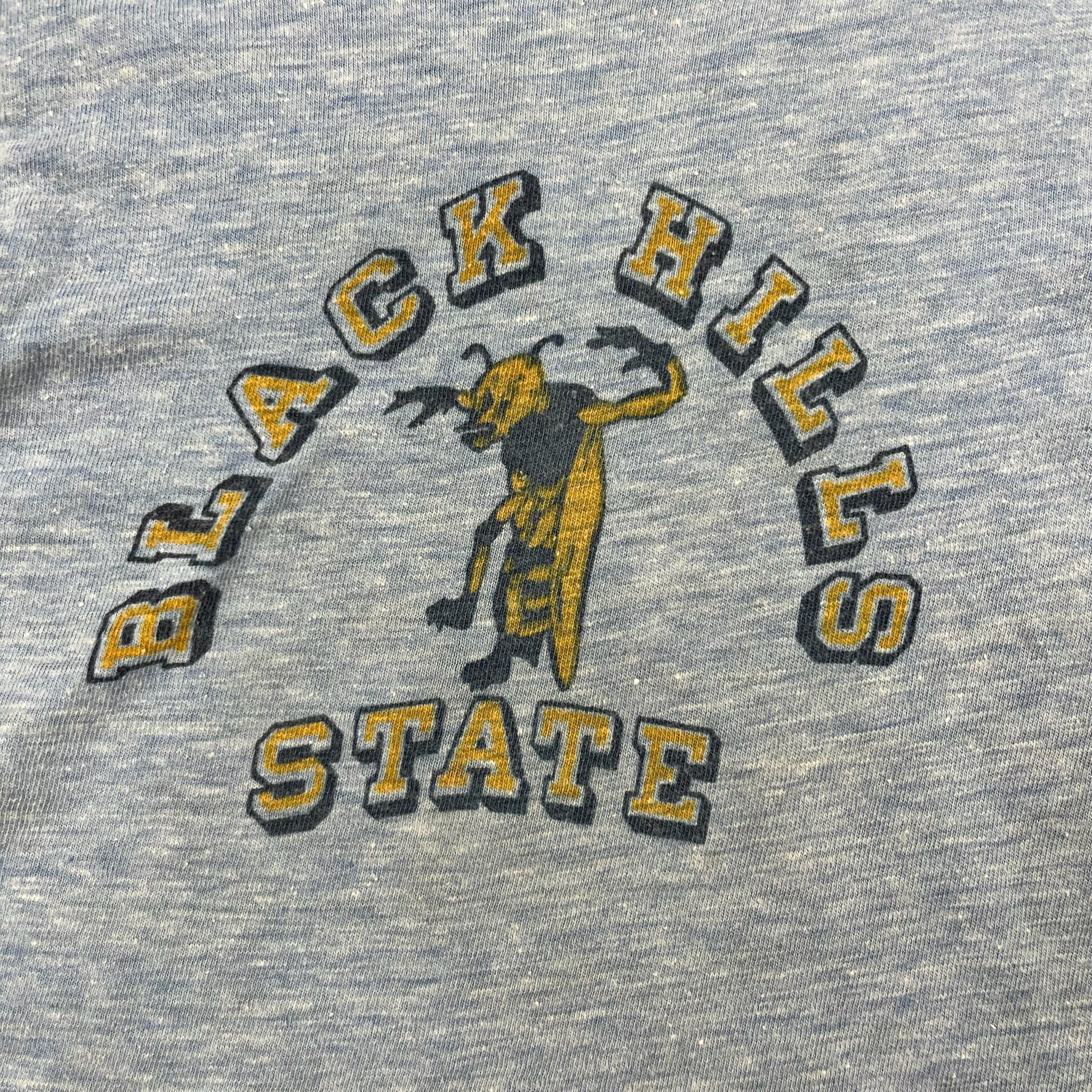 Vintage Black Hills State Ringer 3T