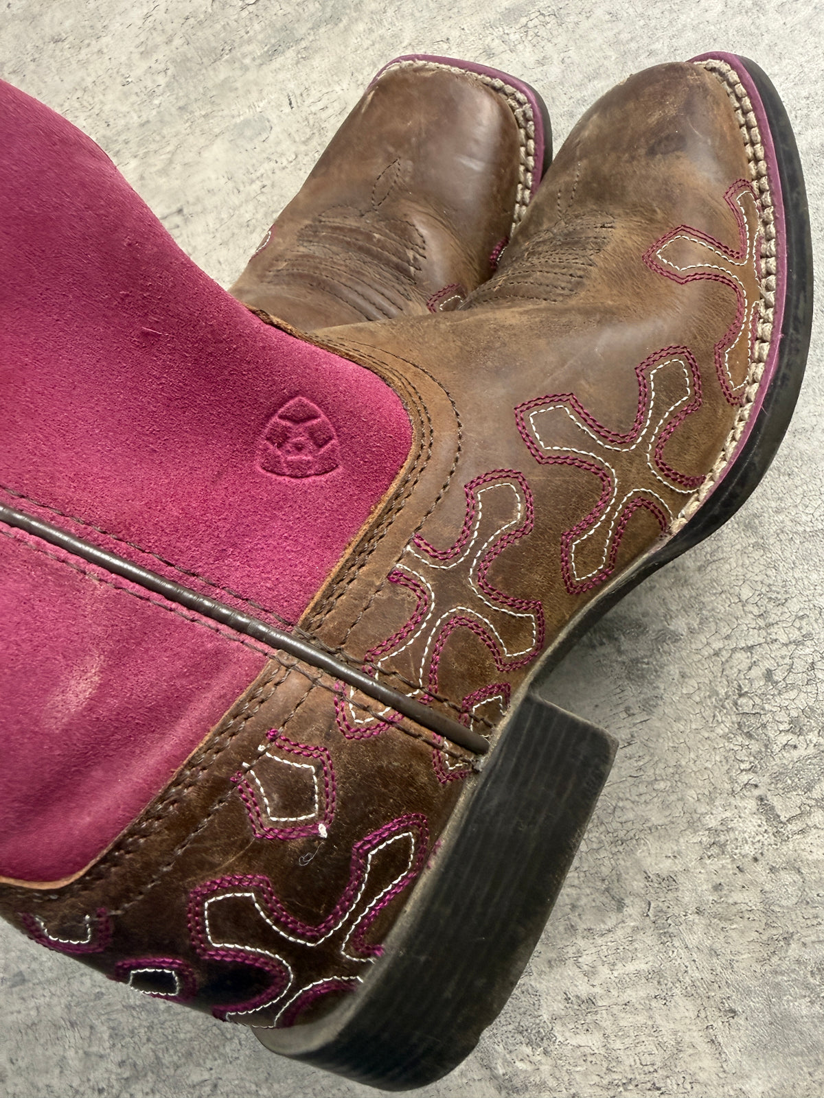 Y2K Western Cross Embroidered Boots 2Y