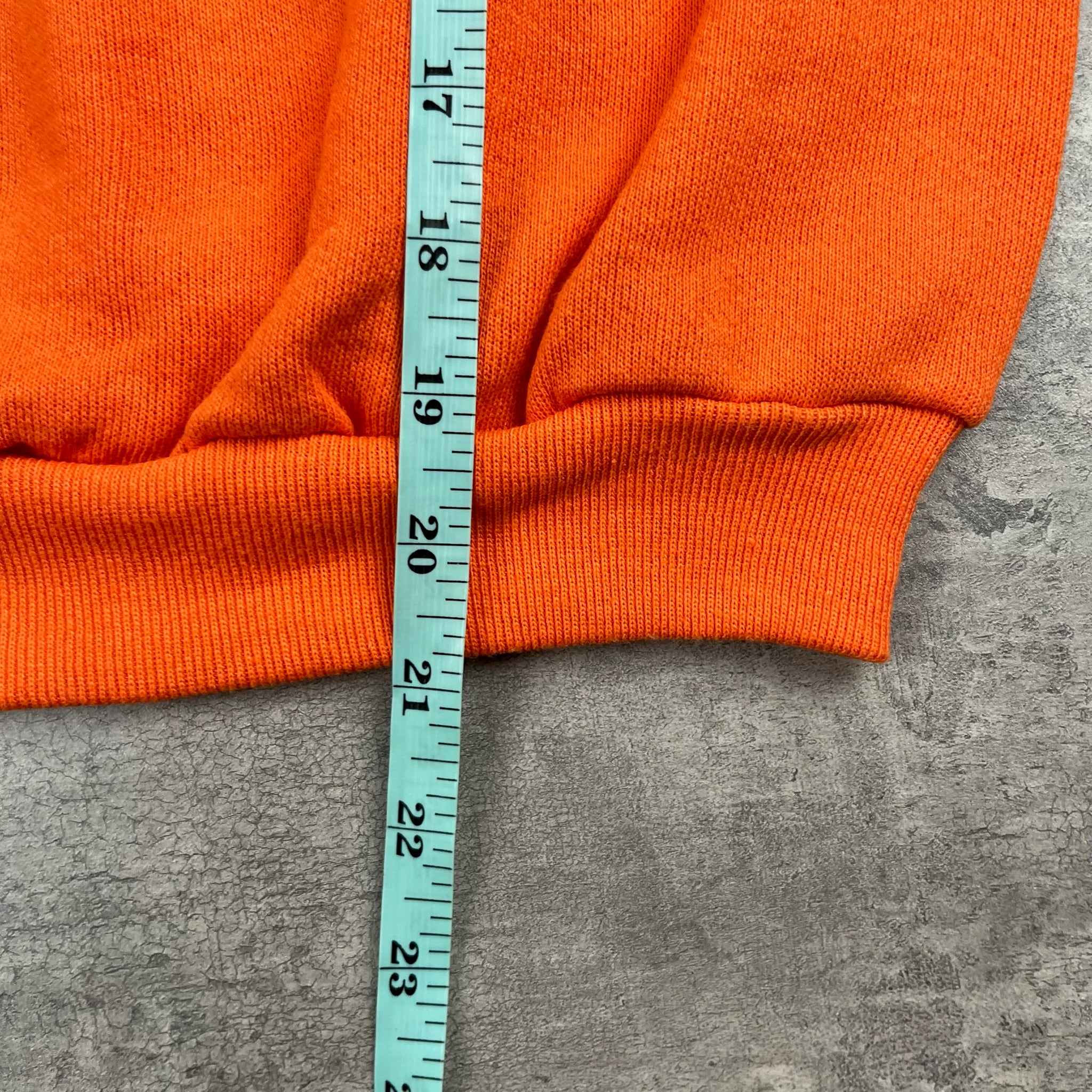 Vintage Deadstock Taz Crew 6x