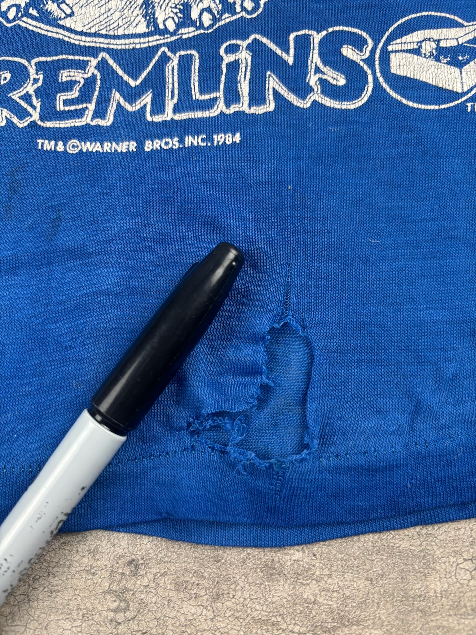 Vintage Distressed Gremlins 2/3T Adult Small