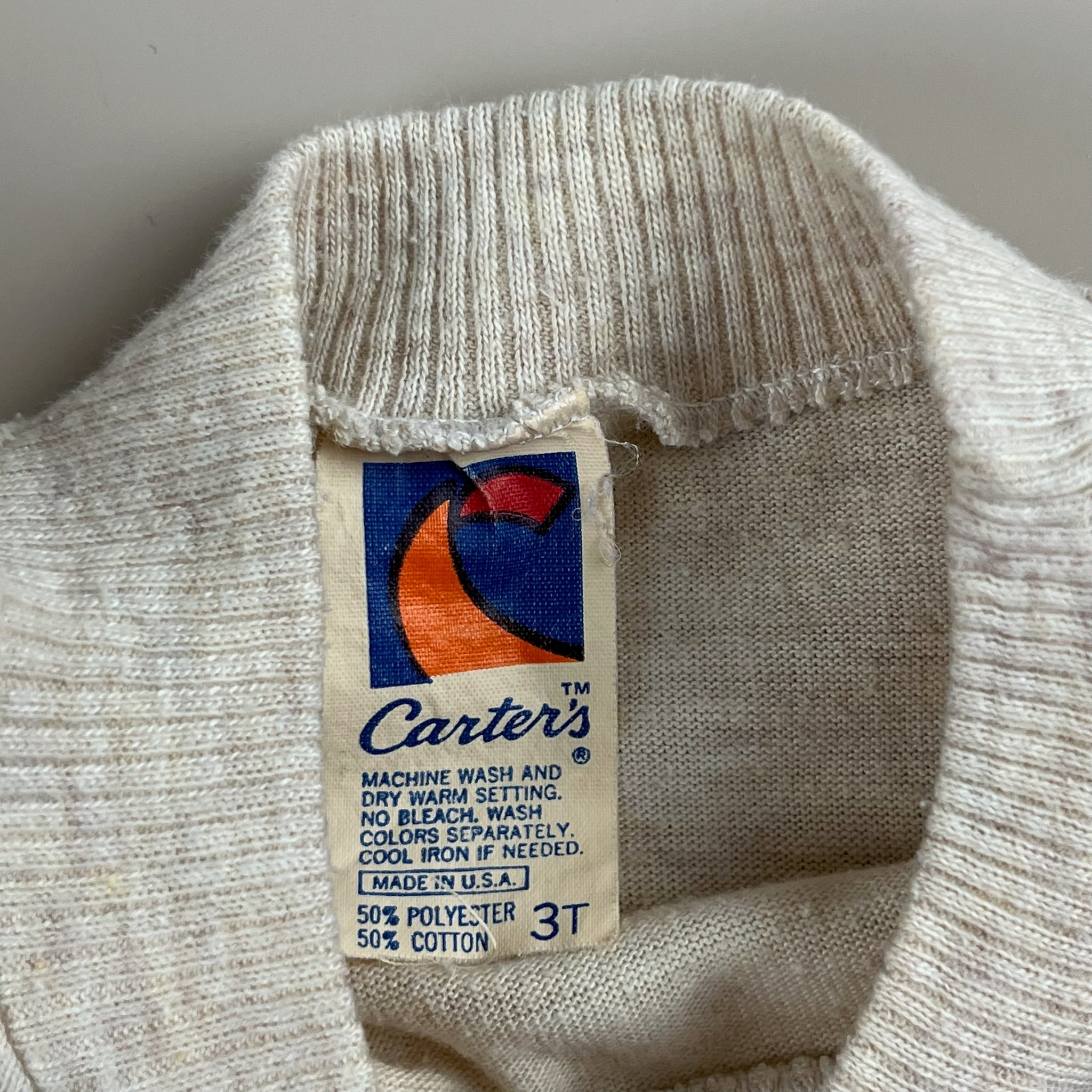 Vintage Carter’s Longsleeve 24 Months