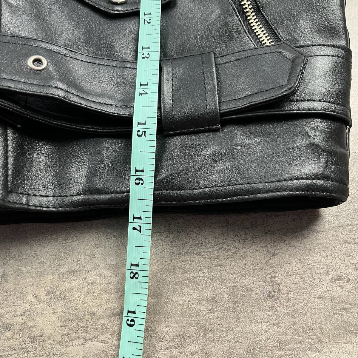 Vintage Leather Jacket 4T