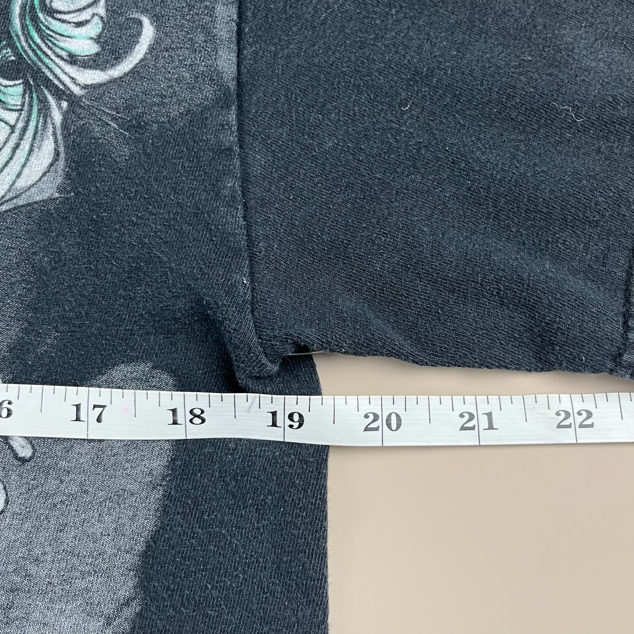 Tap Out Youth XL Adult Medium
