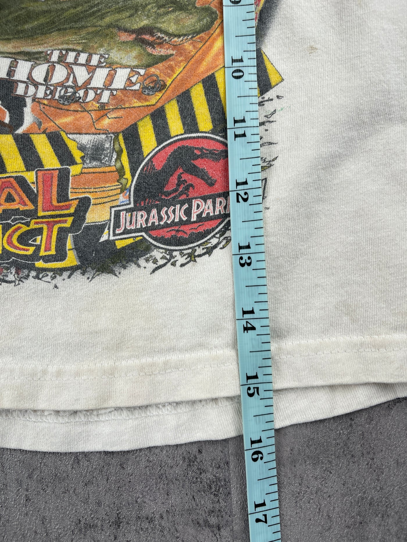 Vintage 2001 Nascar X Jurassic Park 3T