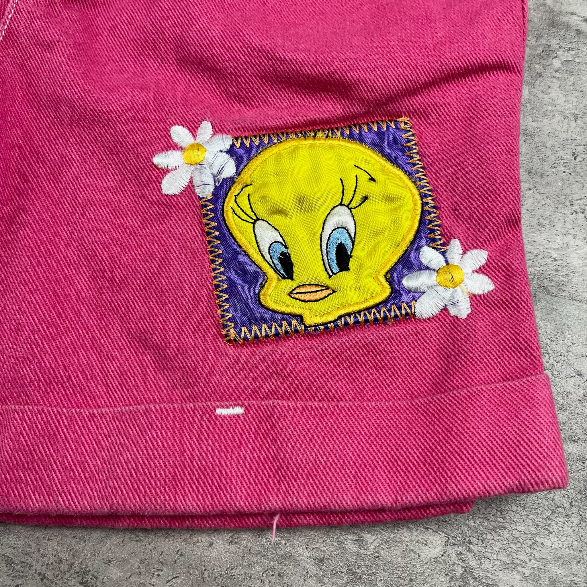 Vintage Tweety Bird Shorts 7/8