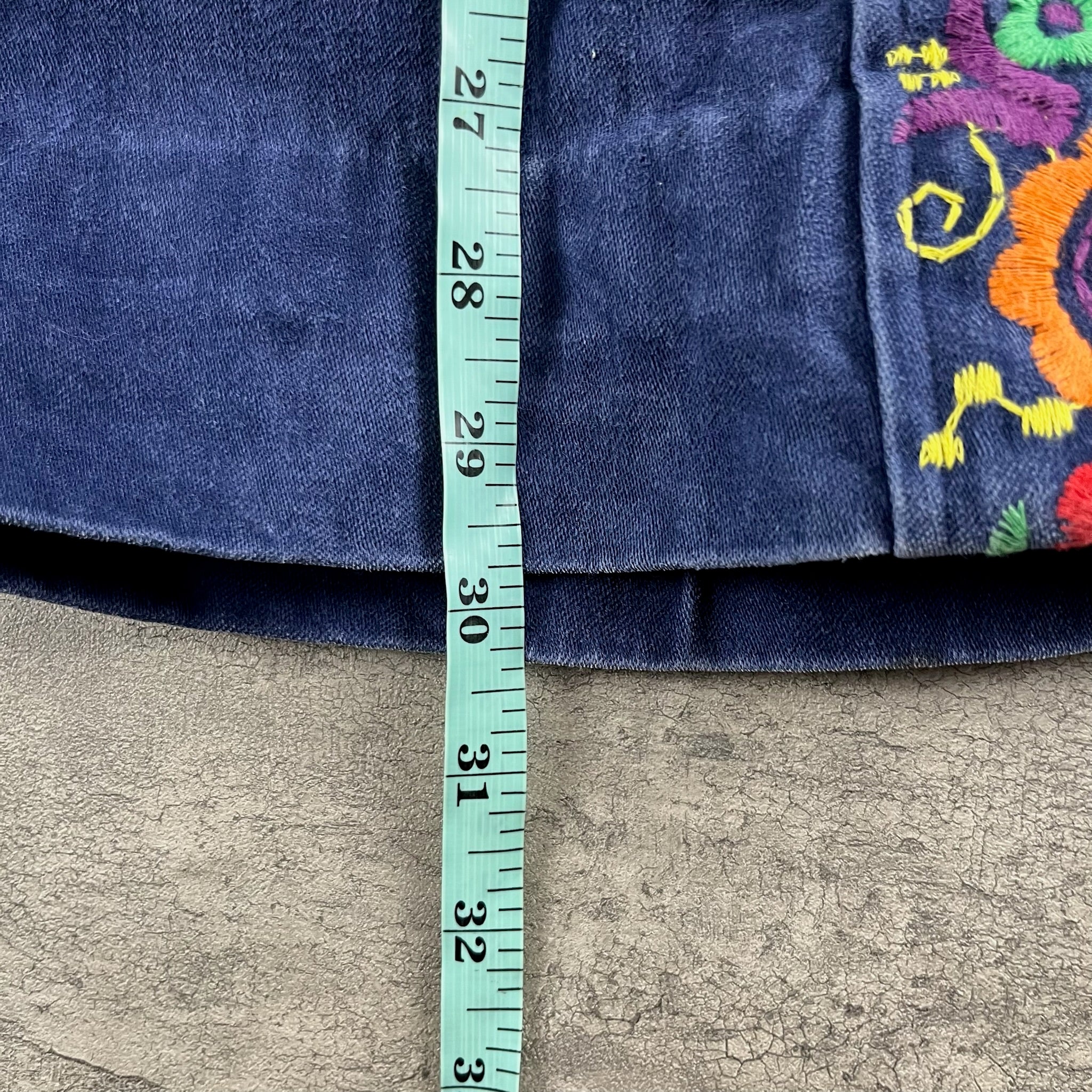 Vintage Embroidered Flared Denim Jeans Youth Medium