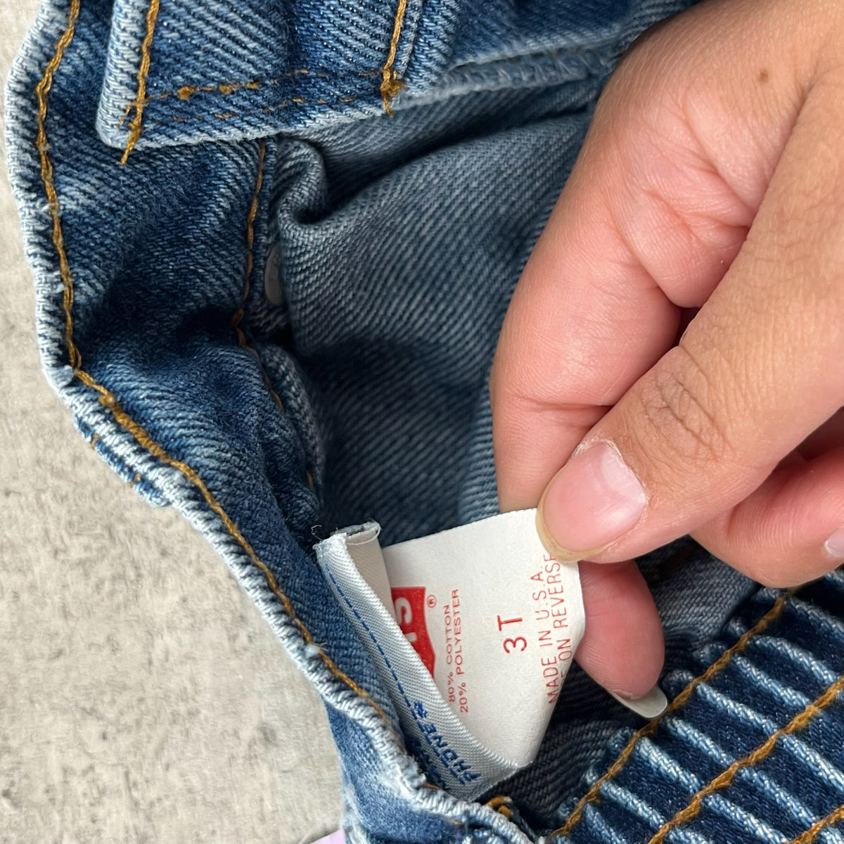 Vintage Orange Tab Levis 2T