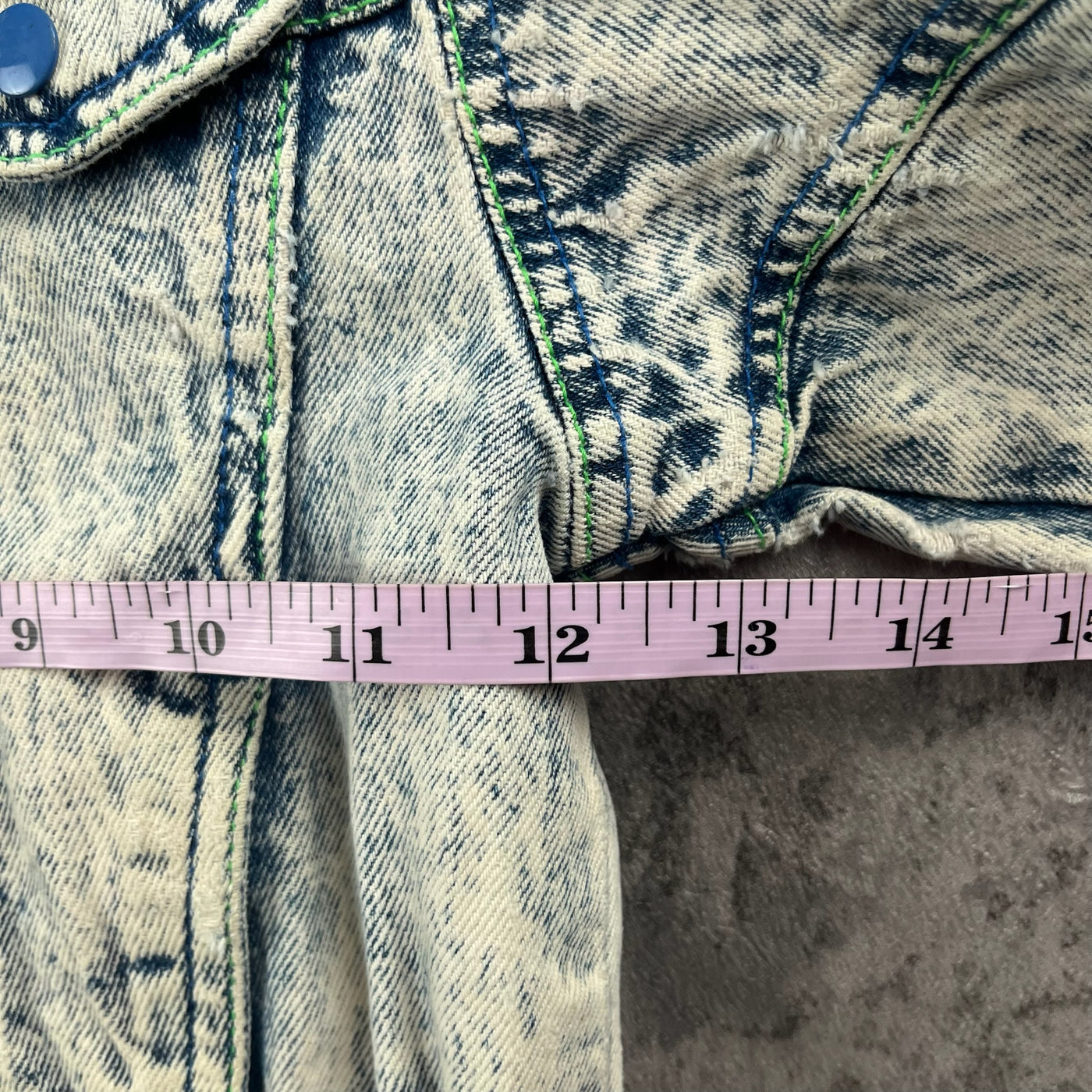 Vintage Denim Jacket 2T