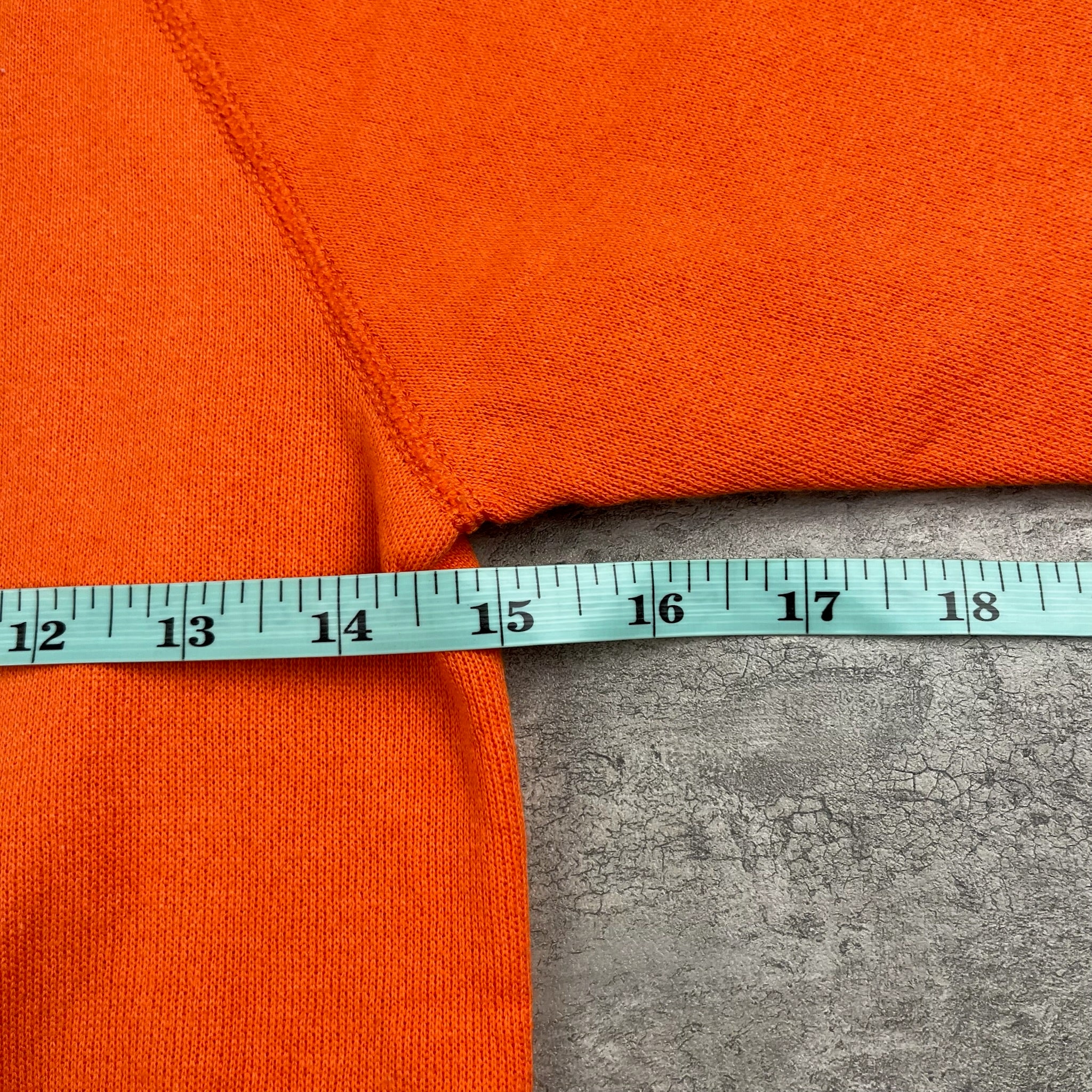 Vintage Deadstock Taz Crew 6x