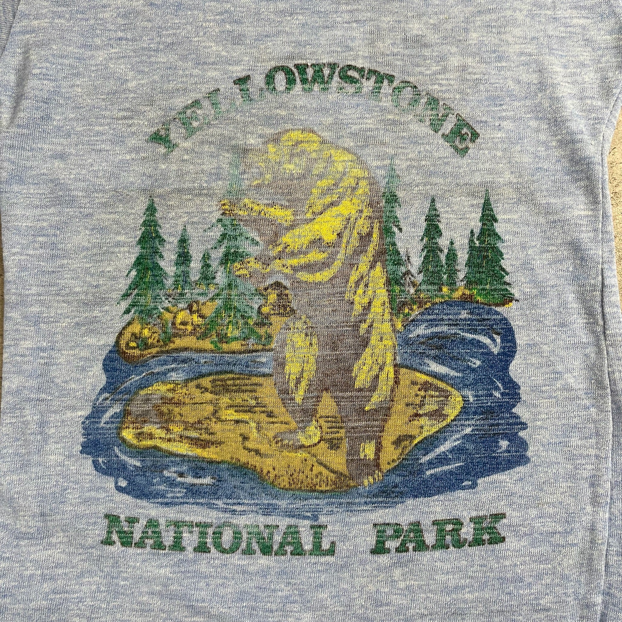 Vintage Yellowstone National Park Ringer 2T