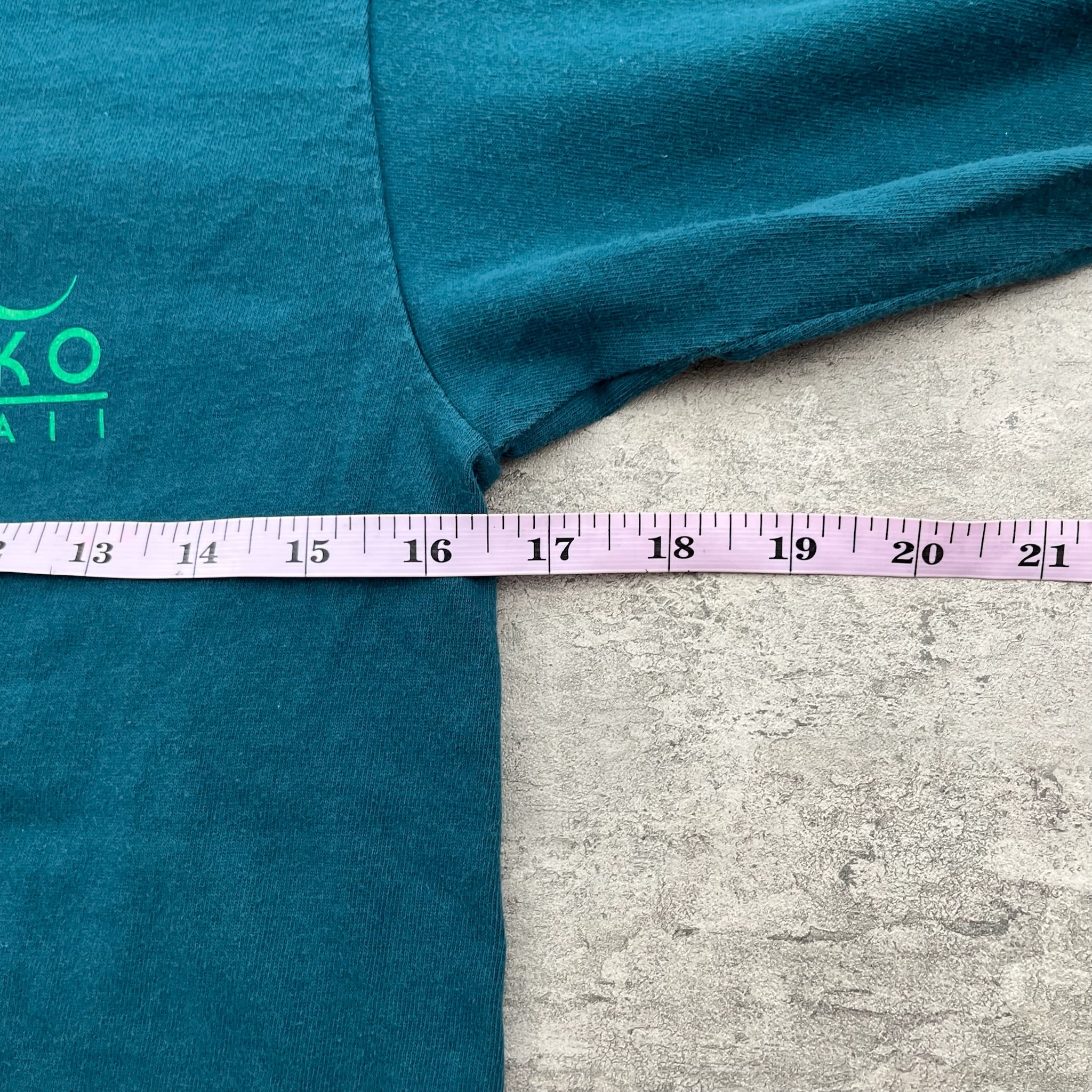 Vintage Gecko Hawaii Youth Medium