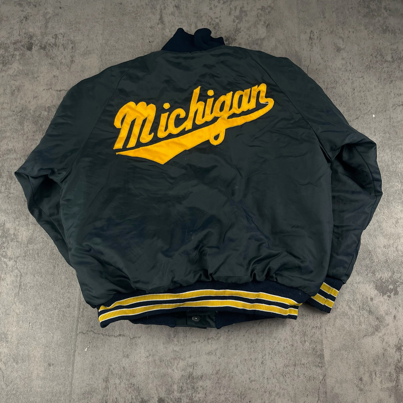 Vintage Michigan Wolverines Youth Medium