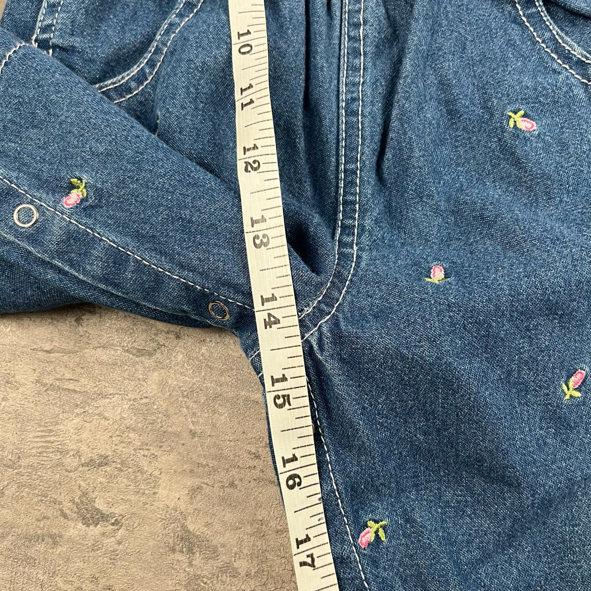 Y2K Baby Snoopy Overalls 9 Months