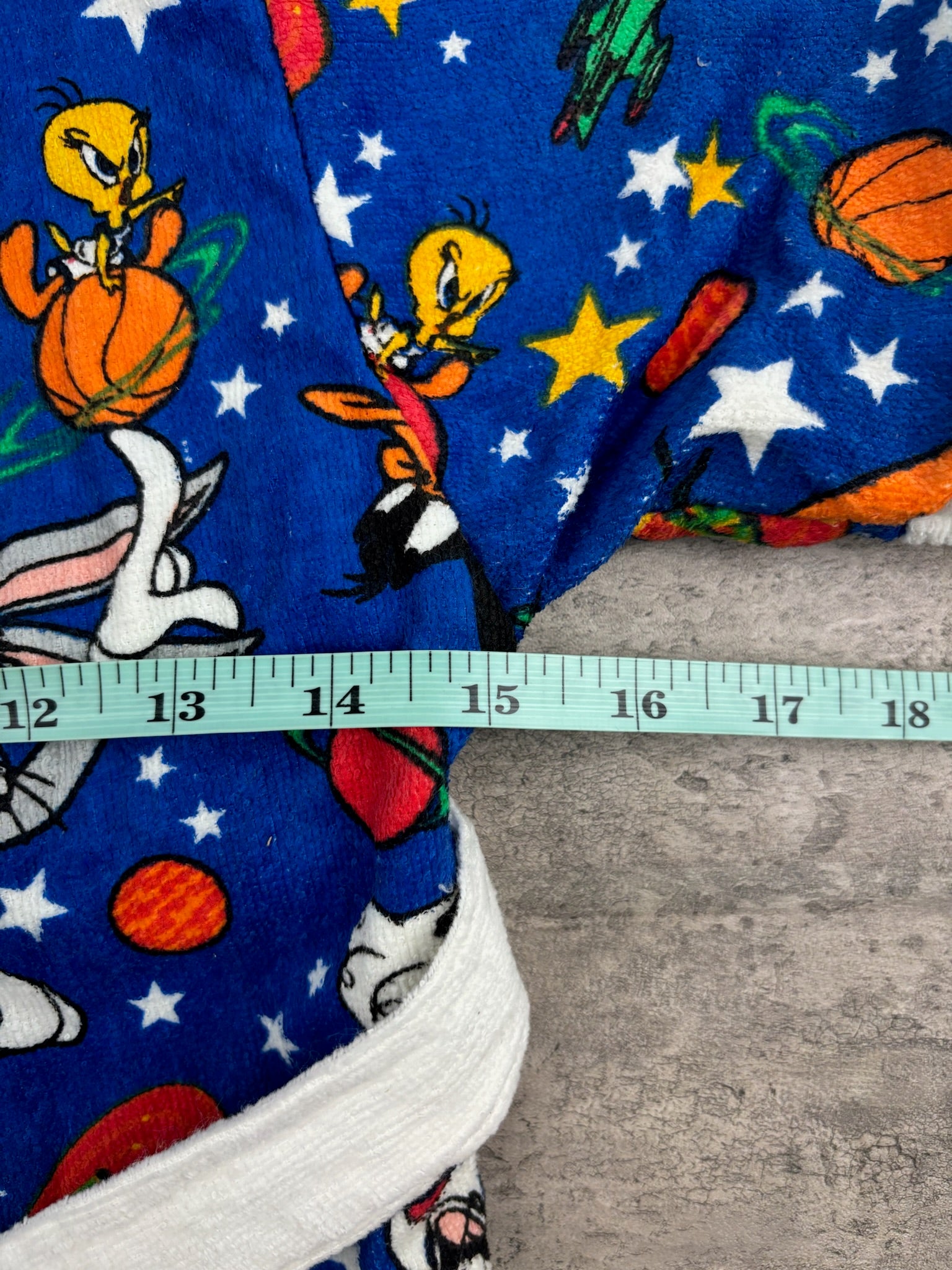 Vintage Deadstock Space Jam Robe 5-7