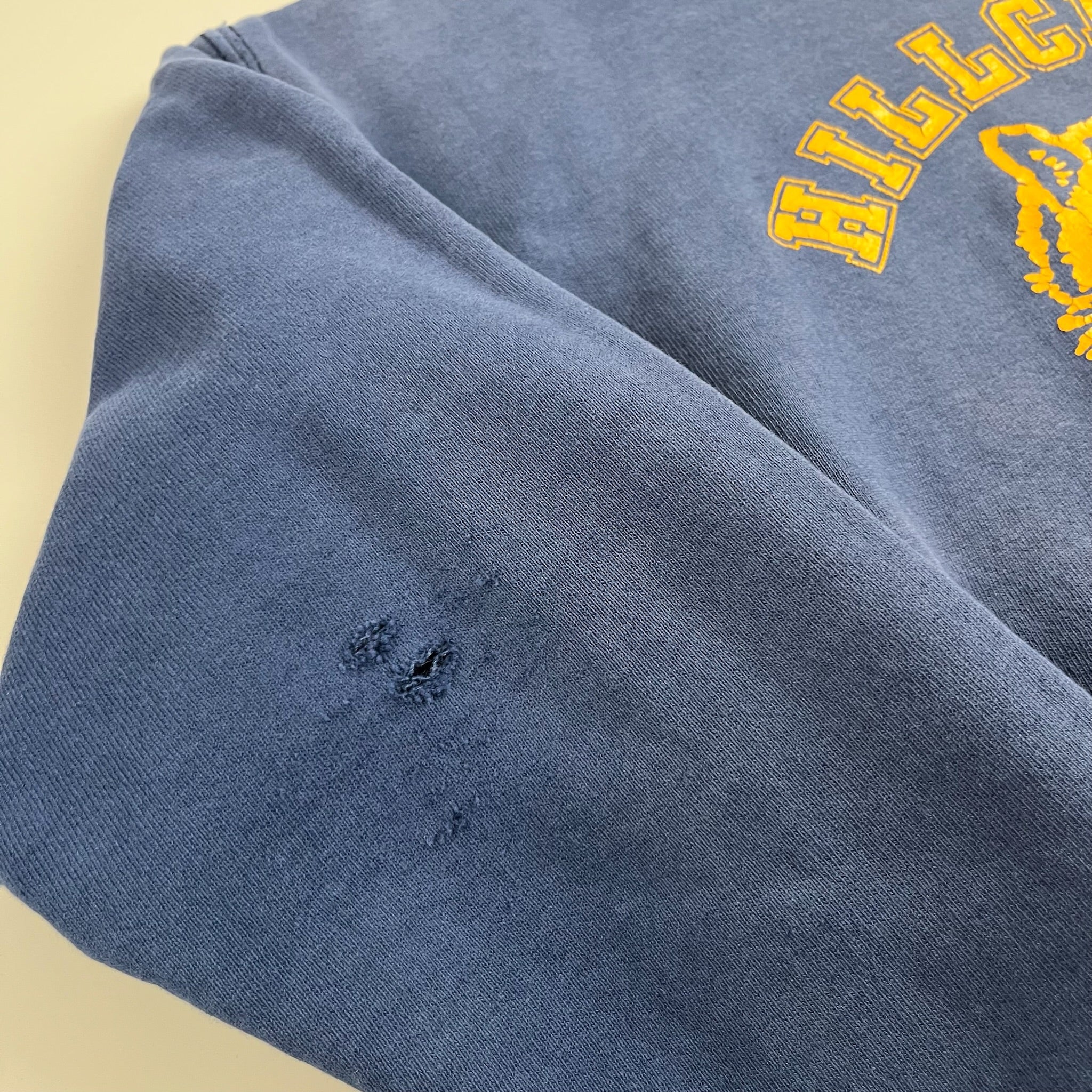 Vintage Hillcrest Huskies Sweater 4/5T