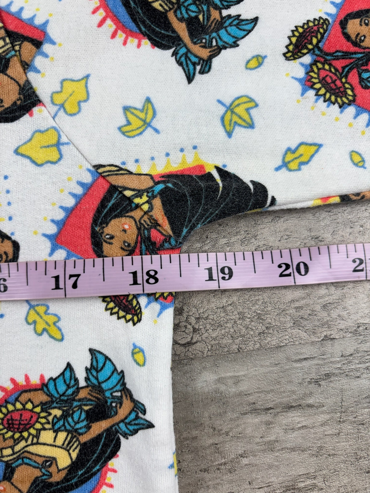 Vintage Pocahontas Turtleneck 6/7