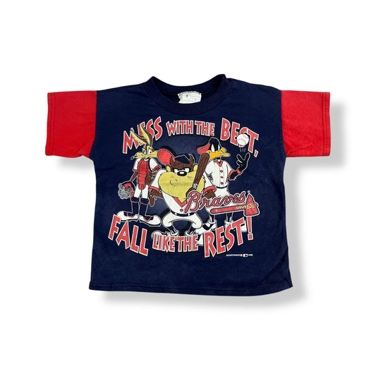 Vintage Atlanta Braves x Looney Tunes 4T