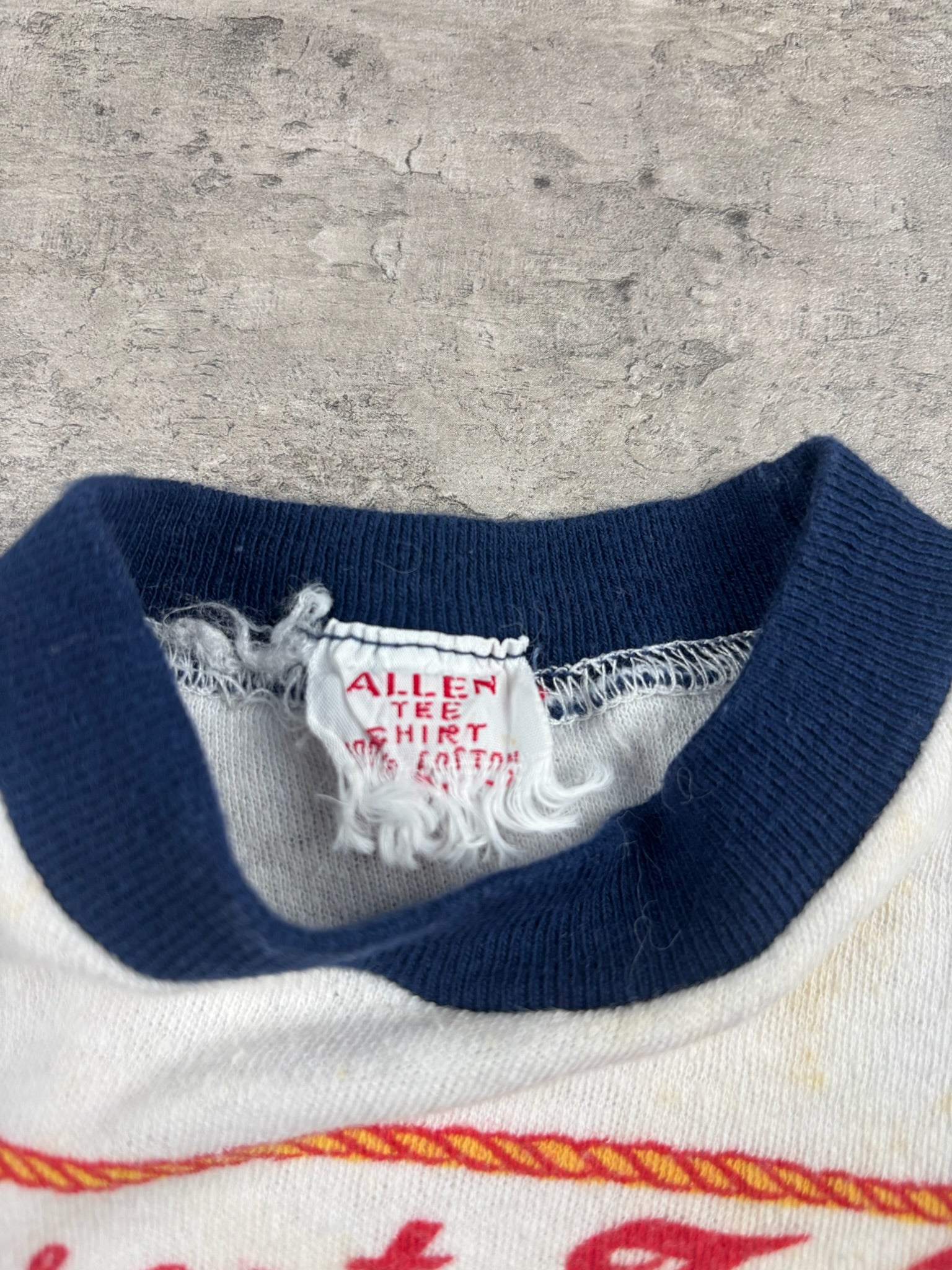 Vintage Montana Souvenir Ringer 9 Months